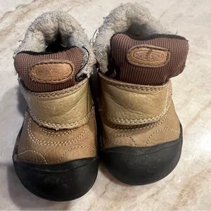 Keen Kootenay winter waterproof boots size 6